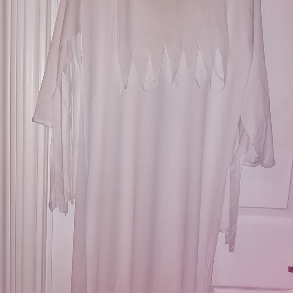 Halloween costume  10-12 yrs - Picture 5 of 5